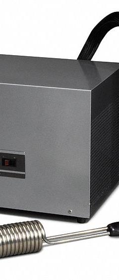 POLYSCIENCE Chiller: -35°C, Refrigerated, 17 in x 14 in x 14 in, 120V AC, P35N5L101B. Key specifications — Brand: POLYSCIENCE; Voltage: 120V AC; Min Temp Setting: -35 °C.