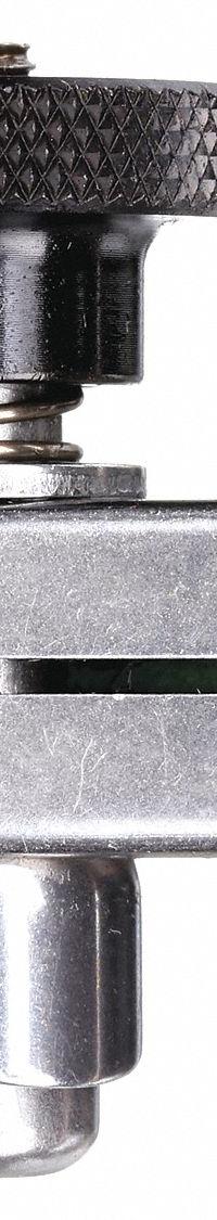 STARRETT Snug: Snug, Starrett Dial Indicators (MPN 657S). Key specifications — attr1183930: 2 in x 1 in x 2 in; attr1183931: 1/4 in; attr1183928: 657S; attr1183933: Dial Indicators; attr1183934: Starrett Dial Indicators; attr1183938: Yes; attr1183941: STARRETT; attr1183942: Snug.