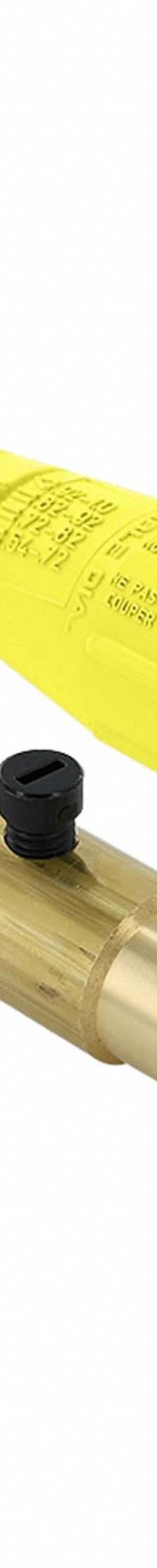 Single Pole Inline: Female, Yellow, 600V AC/600V DC, 400 A, Single Set Screw Termination, 16 Series (MPN 16D32-UY). Key specifications — Gender: Female; Series: 16; Brand: LEVITON.