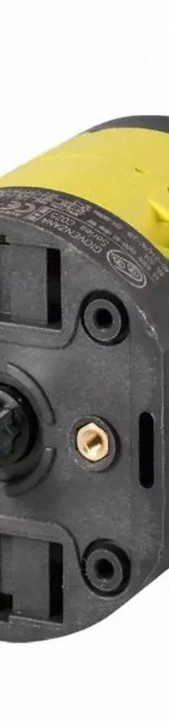 AUTOMATION SYSTEMS INTERCONNECT Rotary Cam Changeover Switch: 4 Poles, Momentary, 600V AC (MPN C0400011R). Key specifications — Action: Momentary; Voltage Rating: 600V AC; Brand: AUTOMATION SYSTEMS INTERCONNECT.