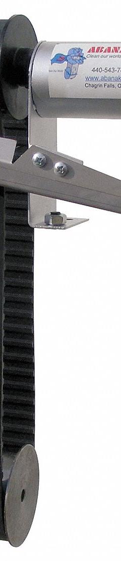 ABANAKI Oil Skimmer: Belt, 1 gph, 18 in Reach, Stainless Steel Housing (MPN SMDC-18). Key specifications — attr1087869: Polymer; attr1087871: ABANAKI; attr1087880: Stainless Steel; attr1087881: Skimmer; attr1087883: No Timer Available.