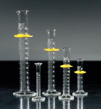 KIMBLE Graduated Cylinder: 25 mL, B, To Deliver (TD), 0.5 mL Graduation Increments - mL (MPN 20024-25). Key specifications — ASTM Specification: E1272; Brand: KIMBLE; USP Specification: Type I; Closure Included: No; Includes: Bumper.