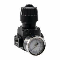 WILKERSON Regulator: Zinc, 1/2 in NPT, 88 scfm, 0 psig to 125 psig, 300 psig Max Op Pressure, Knob (MPN R16-04-G00). Key specifications — attr111664: Yes; attr111400: 16; attr111627: WILKERSON.