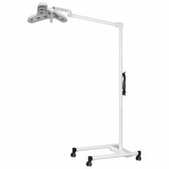 WALDMANN Exam Light: LED, 100,000 lux @ 100 cm, Floor Stand, 3700K/4300K/4700K, 95 CRI, 40 W Watt (MPN D15918000). Key specifications — Operating Voltage: 100 to 240V AC; Illumination: 100,000 lux @ 100 cm; Manufacturer Part Number: D15918000; Brand: WALDMANN; Color Temperature: 3700K.