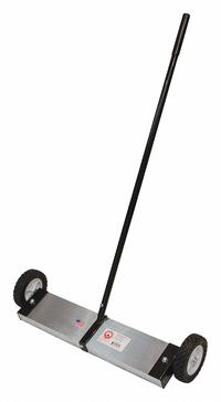 MAG-MATE Magnetic Floor Sweeper: 24 in Magnet Lg, 13/16 in Magnet Ht, Mag. Pull Cap. 160 lb (MPN FS2400). Key specifications — attr1004942: MAG-MATE; attr1016201: Rubber.
