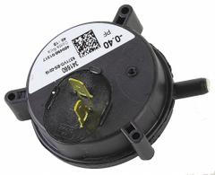 YORK Pressure Switch: Mfr Part # S1-024-35776-000. Key specifications — Manufacturer Part Number: S1-024-35776-000; Product Type: Pressure Switch.