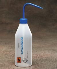 DYNALON Wash Bottle: 500 mL, Isopropanol, Blue, Narrow, Std Spout Spout, Colorless, 64 mm Body Dia (MPN 506915-0006). Key specifications — Closure Color: Blue; Vented/Nonvented: Nonvented; Body Color: Colorless; Brand: DYNALON; Imprinting Group: Specific Chemicals.