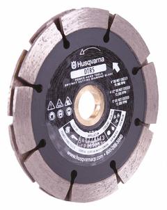 HUSQVARNA Diamond Saw Blade: Block/Brick/Masonry/Mortar, 4 1/2 in Blade Dia., Wet/Dry, Better (MPN DTR5 TP 4.5). Key specifications — attr1097734: Wet/Dry; attr1097738: Angle Grinder; attr1097751: HUSQVARNA.