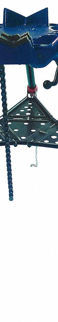 WESTWARD Portable Chain Vise: Folding Leg, 0.13 in – 6 in Pipe Size Range, 6 in Max Ht, 0 in Min Ht (MPN 22XP94). Key specifications — attr511105: Slots For Hanging Tools; attr511119: Folding; attr511107: Metal; attr473852: WESTWARD.