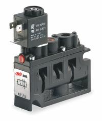 ARO Solenoid Air Control Valve: Alpha, Four-Way / Two-Position, 24V AC/DC, 1/4 in Female NPT (MPN A222SS-024-D). Key specifications — attr1092969: Non-Locking; attr1086920: A222SS-024-D; attr1092977: Spring Return.