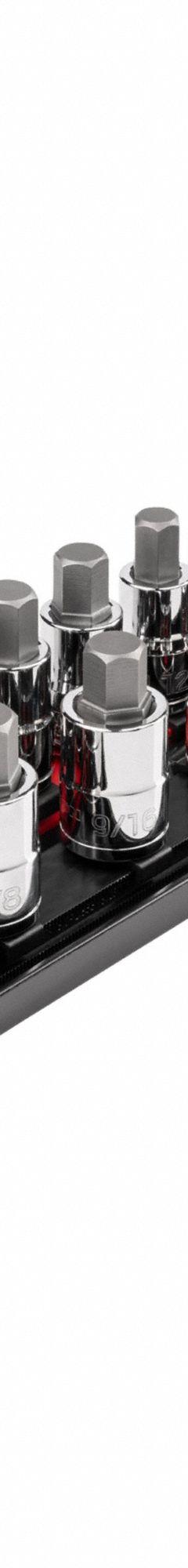 TEKTON Socket Set: 1 - 25 Pieces, 1/2 in Drive Size, 23 Pieces, 19 3/4 in Overall Lg, Fixed Insert (MPN SHB92202). Key specifications — attr1216280: Fixed Insert; attr1216283: TEKTON; attr1225718: 1/4 in to 3/4 in; attr1227491: 1/2 in.