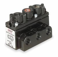 ARO Pilot Air Control Valve: Alpha Series, Four-Way / Two-Position, 5 Ports, 3/8 in Female NPT Pilot (MPN A213PD). Key specifications — attr1086823: A213PD; attr1086857: Pilot Return; attr1086869: Spool; attr1086865: Normally Open.