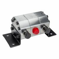 CHIEF FLOW DIVIDER 2 SECTION: #10 SAE, 3.5 gpm to 14 gpm, Flow Divider, #10 SAE (MPN 253063). Key specifications — attr1011881: CHIEF; attr1035177: #10 SAE; attr1035178: #10 SAE.