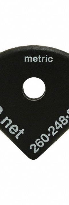 T-Slot Framing System Slot Cov: 40 Series, Metric, 40 mm x 8.25 mm x 40 mm, Black, ABS, Matte (MPN 40-2033-1). Key specifications — Finish: Matte; Product Type: End Cap; Material: ABS; Manufacturer Part Number: 40-2033-1; Brand: 80/20; System of Measurement: Metric.