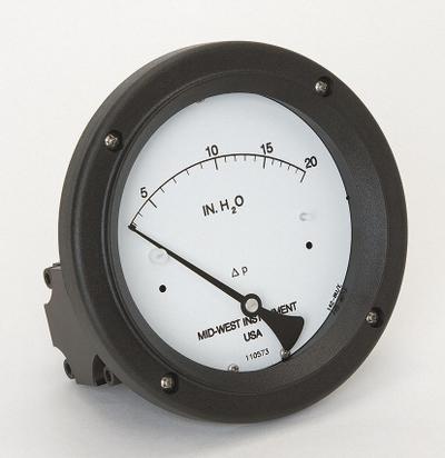 MIDWEST INSTRUMENT Differential Pressure Gauge: Back, 1/4 in NPT Female, Model 142 - Medium & High Operating Pressure Differential Gauges