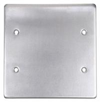 HUBBELL KILLARK Weatherproof Cover: Copper-Free Aluminum, FD/FS, Blank Cover, 2 Gangs, 3R, Gray (MPN 2FB). Key specifications — Brand: HUBBELL KILLARK; Color: Gray; Compatible with Product Type: Blank Cover; Compatible with Series: FS; Mounting Orientation: Horizontal or Vertical.