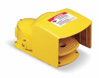 SQUARE D Foot Switch: 9002AW Series, 1 Pedals, Momentary, SPST (MPN 9002AW13). Key specifications — Switch Action: Momentary; Foot Guard Included: No Guard Included; Brand: SQUARE D; Series: 9002AW; Power Source: Electrically Corded.
