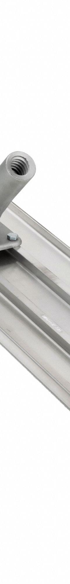 MARSHALLTOWN Bull Float: Blade Material Magnesium, Blade Shape Square (MPN MB48). Key specifications — attr1004978: MARSHALLTOWN; attr1008656: Square; attr1008653: Lightweight; attr1012053: Bracket; attr1025062: Magnesium.
