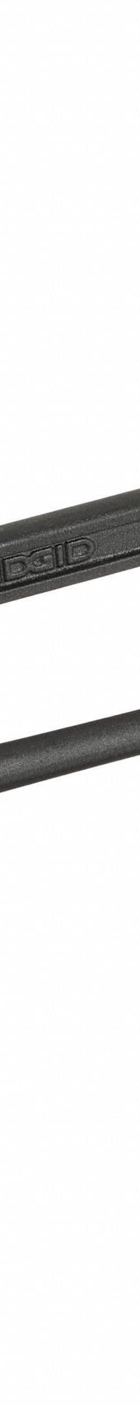 RIDGID Tube Bender: Calibrated Angle Markings from 0 to 180 Degrees, 1/2 in Tubing Outside Dia - Max (MPN 36132). Key specifications — attr922916: 1-1/2 in for Copper, Steel, and Stainless Steel; attr668240: Stainless Steel; attr668232: RIDGID.
