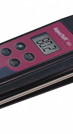COOPER ATKINS Thermocouple Thermometer: -100°F to 500°F, For Type K Thermocouple Type (MPN 35235). Key specifications — Accuracy: +1.5 °C/-3.5 °C @ 20 to 30 °C; Brand: COOPER ATKINS.