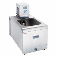 THERMO SCIENTIFIC Heated Bath Circulator: 17 lpm Flow Rate, 1521218, Heated, 24 3/4 in Overall Dp. Key specifications — Display Type: LCD; Pump Type: Centrifugal; Temperature Setting - Minimum: Ambient +13 °C; Brand: THERMO SCIENTIFIC.