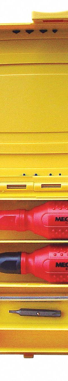 MEGAPRO Multi-Bit Screwdriver: Hex/Security Torx/Spanner/Torx/Torx Plus/Tri-Wing Tip, 28 Tips (MPN TP-TP2DK3). Key specifications — attr1205339: Tamper Resistant Torx: TR10 + TR15 + TR20 + TR25 + TR27 + TR30; attr1205303: MEGAPRO.