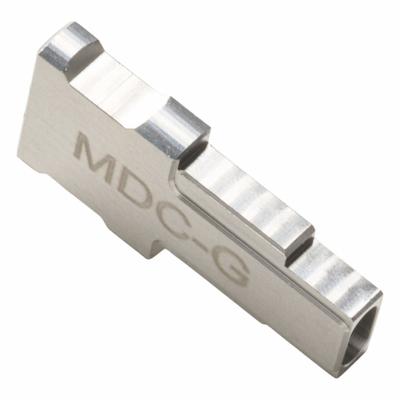FLUKE Connector Guide: Connector Guide, S2 Guide MDC Female, FI-1000/FI-3000 - Probe Tips & Adapters for Fiber Optic Testing