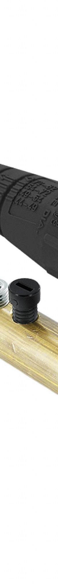 Single Pole Inline: Female, Black, 600V AC/600V DC, 300 A, Double Set Screw Termination, 16 Series (MPN 16D31-UE). Key specifications — Gender: Female; Series: 16; Brand: LEVITON.