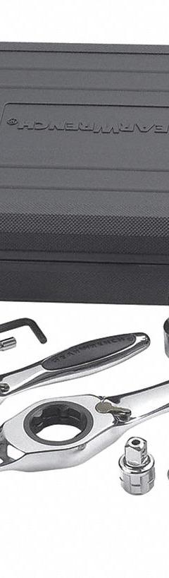 GEARWRENCH Ratcheting Tap and Die Drive Tool Set: 11 Pc (MPN 82807). Key specifications — attr1316866: Ratcheting; attr1316867: T; attr1301981: GEARWRENCH; attr1326618: Medium Hex Die Adapter (3884D).