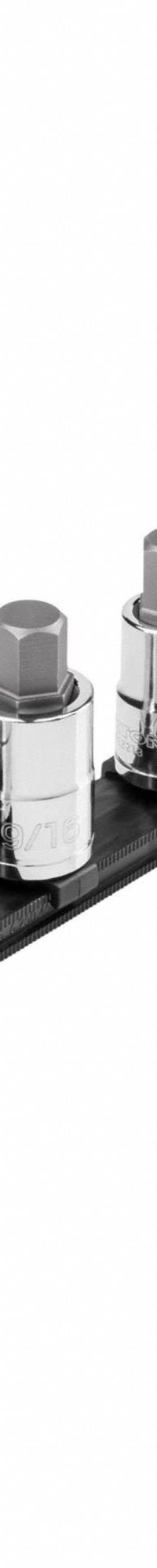 TEKTON Socket Set: 1 - 25 Pieces, 1/2 in Drive Size, 9 Pieces, 1/4 in to 3/4 in Tip Size Range, SAE (MPN SHB92109). Key specifications — attr1216280: Fixed Insert; attr1216283: TEKTON; attr1225718: 1/4 in to 3/4 in; attr1227491: 1/2 in.