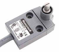 HONEYWELL Non Plug-In Limit Switch: Lever-Rod, Submersible, 914CE, 30°, 40°, 3 in-lb Op Torque - Max (MPN 914CE16-3). Key specifications — Manufacturer Part Number: 914CE16-3; Brand: HONEYWELL; Electrical Connection: 3 ft Cable; Series: 914CE.