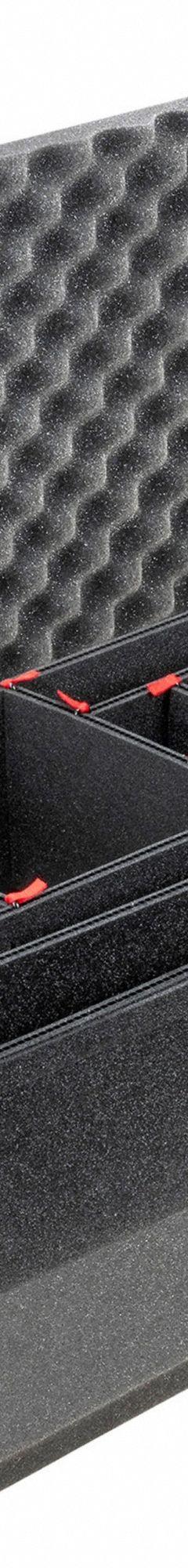 PELICAN Protective Equipment: 48 in x 18 in, 1/2 in Foam Thick, Steel (U-Pin), 2 Inserts, 1605 (MPN 1605TPKIT). Key specifications — attr1188295: 1605; attr1188298: PELICAN; attr1189912: 52PF89.
