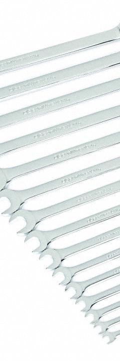 GEARWRENCH Combination Ratcheting Wrench Set: Alloy Steel, Full Polish Chrome, 15 Tools, Std (MPN 81901). Key specifications — attr309581: Full Polish Chrome; attr309580: Alloy Steel; attr309571: No; attr309583: No; attr309587: Yes; attr324931: GEARWRENCH; attr309569: 1/4 in to 1 in.