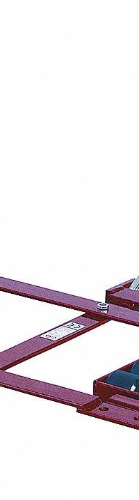 GKS-PERFEKT Machine Roller: 26,400 lb, 4 1/4 in Deck Ht, 6 1/2 in L x 6 1/2 in W, (16) Rollers, Red (MPN 5-10230). Key specifications — attr1344324: Rubber Padded; attr1344335: Pulling Handle with Tow Eye; attr1344360: GKS-PERFEKT; attr1344361: Red.