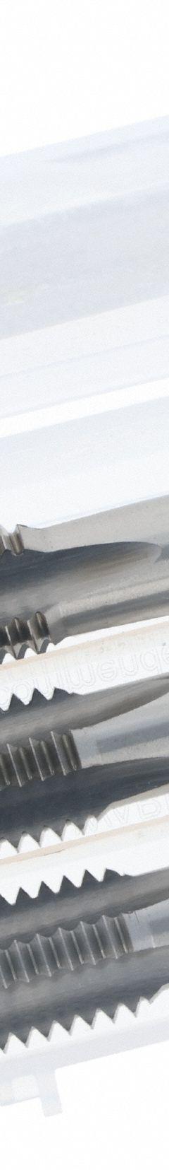 CHICAGO-LATROBE Tap Kit: 5/8"-11 UNC, H3 / 3B, 4 Flute, High Speed Steel (MPN 342662). Key specifications — attr1300563: One Each Taper, Plug, and Bottoming.