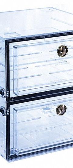 Acrylic Desiccator with Gas Port: Rectangular, 3.1 cu ft Capacity, Acrylic, 24 in Overall Wd (MPN 863-CG/NS). Key specifications — Includes: Slip-Away Hinges; Material: Acrylic; Brand: PLAS-LABS; Desiccator Shape: Rectangular.