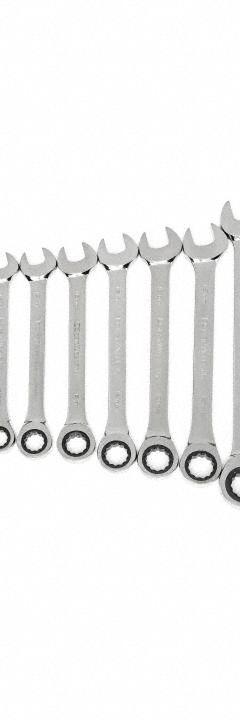 GEARWRENCH Combination Wrench Set: Alloy Steel, Full Polish Chrome, 18 Tools, Std (MPN 85890-02). Key specifications — attr309581: Full Polish Chrome; attr309580: Alloy Steel; attr309571: No; attr309583: No; attr309587: Yes; attr324931: GEARWRENCH; attr309569: 6 mm to 24 mm.