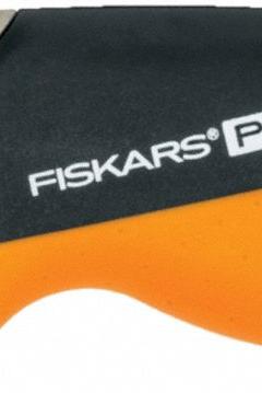FISKARS Utility Knife: 7 1/2 in Overall Lg, Std Tip, Rubberized, Rubber, Orange, Hinge (MPN 770010-1001). Key specifications — attr307837: Hinge; attr307830: Standard Tip; attr307833: Orange; attr307831: Rubberized; attr307832: Rubber; attr324891: FISKARS.