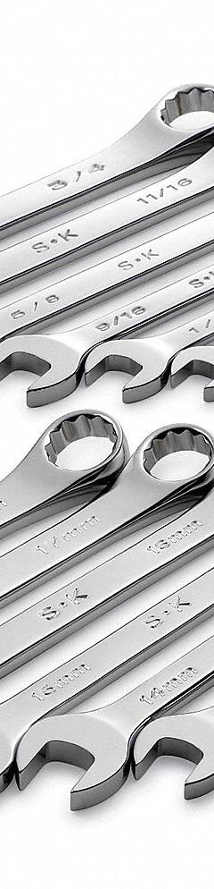 SK PROFESSIONAL TOOLS Combination Wrench Set: Alloy Steel, Chrome, 18 Tools, 15° Head Offset Angle (MPN 87018). Key specifications — attr309520: Chrome; attr309519: Alloy Steel; attr324929: SK PROFESSIONAL TOOLS; attr309512: Storage Rack; attr309522: No; attr309533: No.