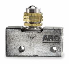 ARO Manual Air Control Valve: 200, Three-Way / Two-Position, Roller, Gray, 7.5 scfm Flow Rate - Max (MPN 213-C). Key specifications — attr1092903: Gray; attr1086905: Spring Return; attr1086907: 200; attr1086914: Normally Open/Normally Closed; attr1086904: Manual Air Control Valve; attr1086871: 213-C.