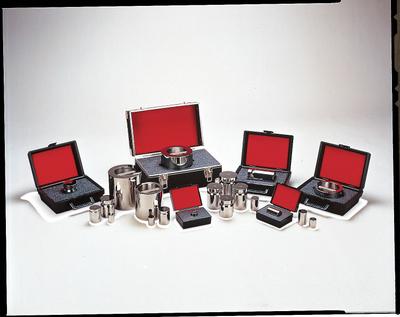 TROEMNER Calibration Weight: 2 kg Nominal Mass, Cylinder Calibration Wt, 4, Non-Accredited - Class 4 Calibration Weights
