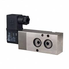 NAMUR Soleniod Valve: SSNMR1, Single Solenoid, 12V DC, 4 Ports, 1/4 in NPT Inlet, 1/4 in NPT Outlet (MPN SSNMR1-D12). Key specifications — attr1379000: DIN Solenoid Connector; attr1379044: NAMUR; attr1378989: Single Solenoid.